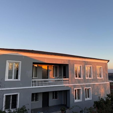 Guest House T&N Kutaisi Exterior foto