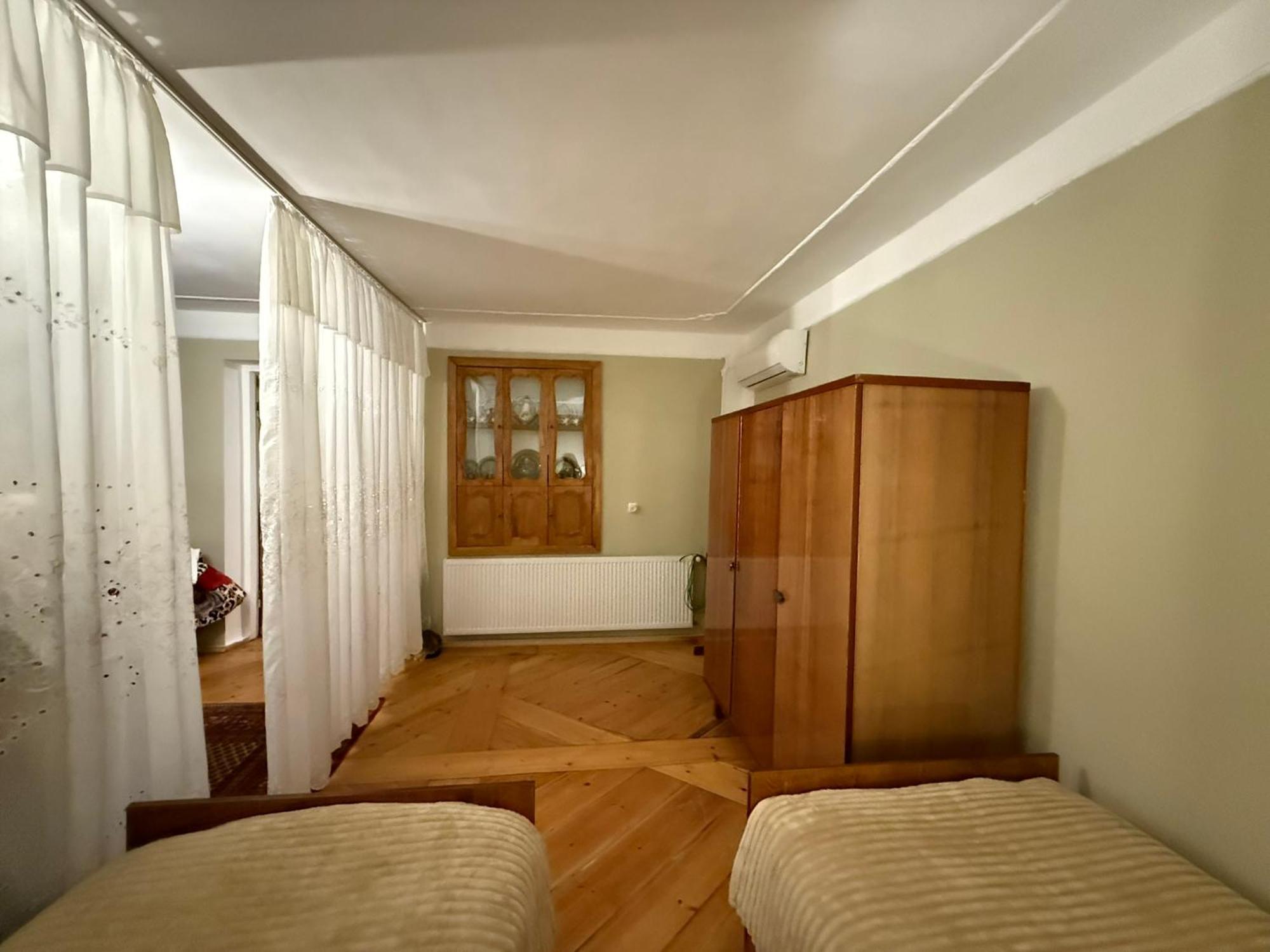 Guest House T&N Kutaisi Exterior foto