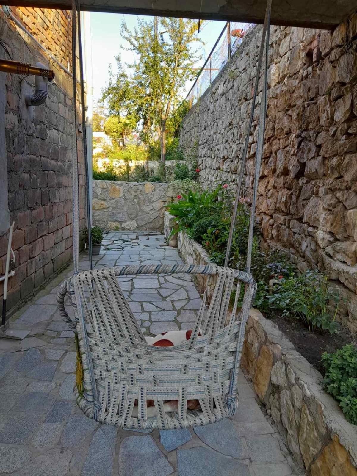 Guest House T&N Kutaisi Exterior foto
